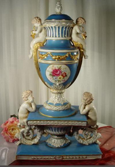 KÖNIGLICHE AMPHORE OAP137